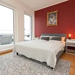 Full House - Penthouse Mit Dachterrasse K85