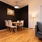 Full House - Penthouse Mit Dachterrasse K85